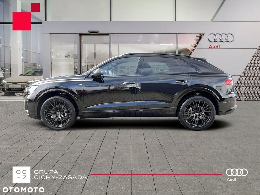 Audi Q8 - 2