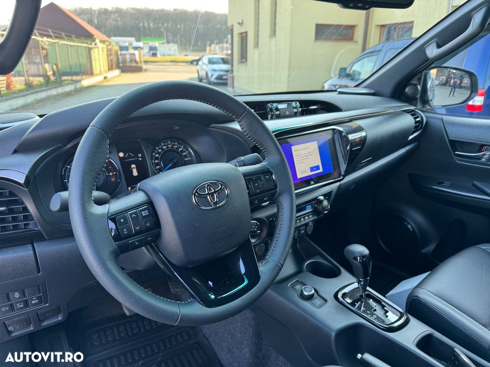 Toyota Hilux 4x4 Double Cab MHEV Autm. Invincible - 8
