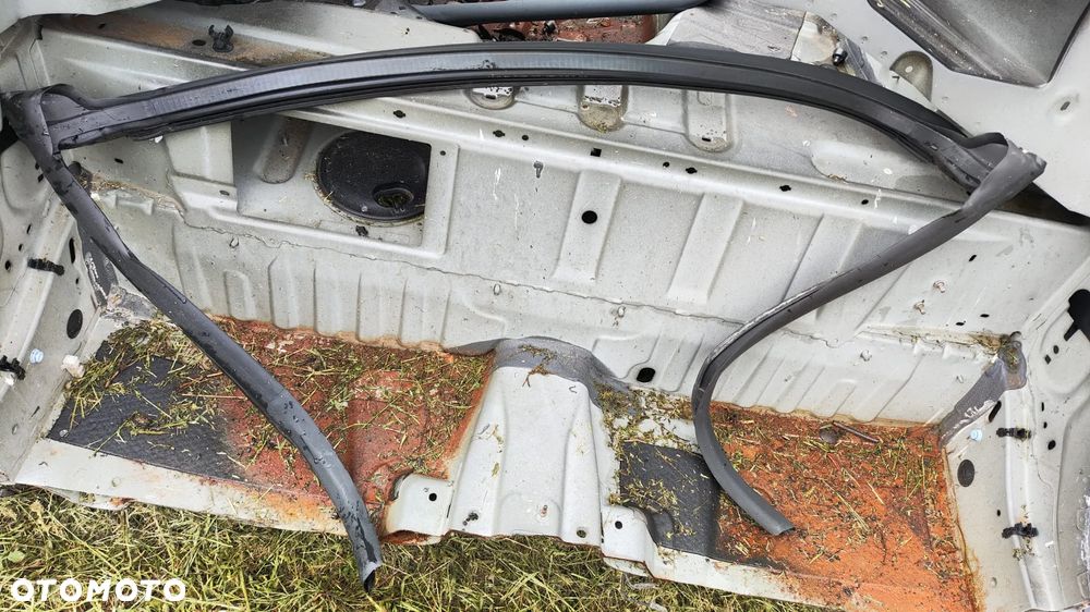 PAS TYLNY DUPA BŁOTNIK ĆWIARTKA LEWY TYŁ ŚLIZG USZCZELKA KLAPA LAMPA RENAULT WIND - 9
