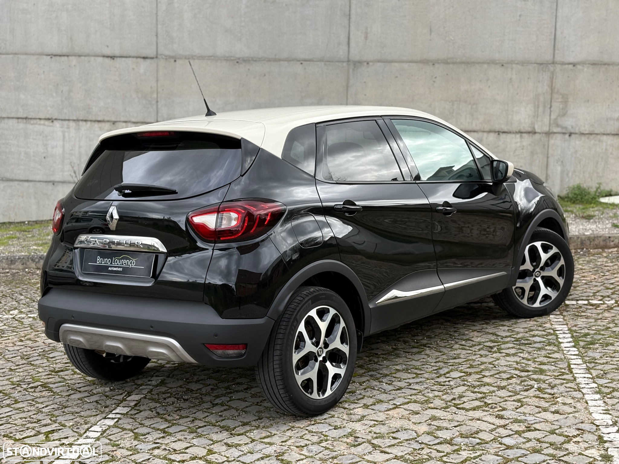 Renault Captur 1.5 dCi Exclusive - 16