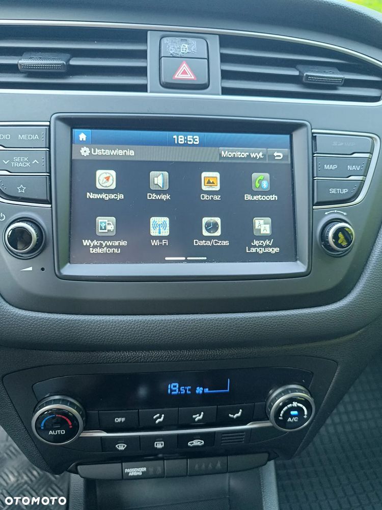 Hyundai i20 - 14
