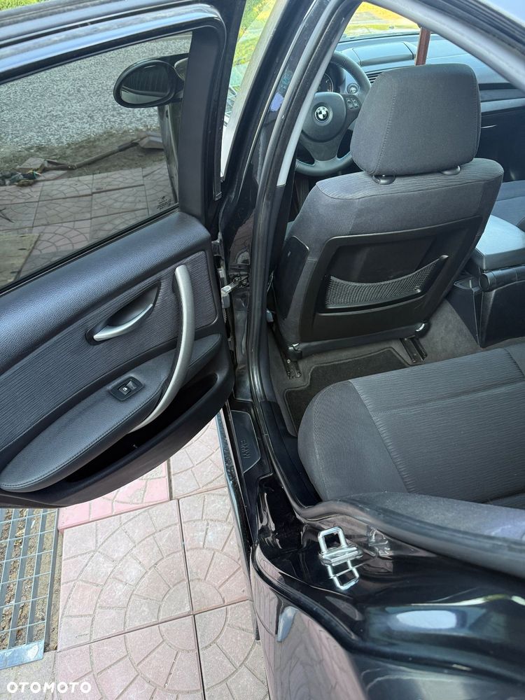 BMW Seria 1 118d - 9