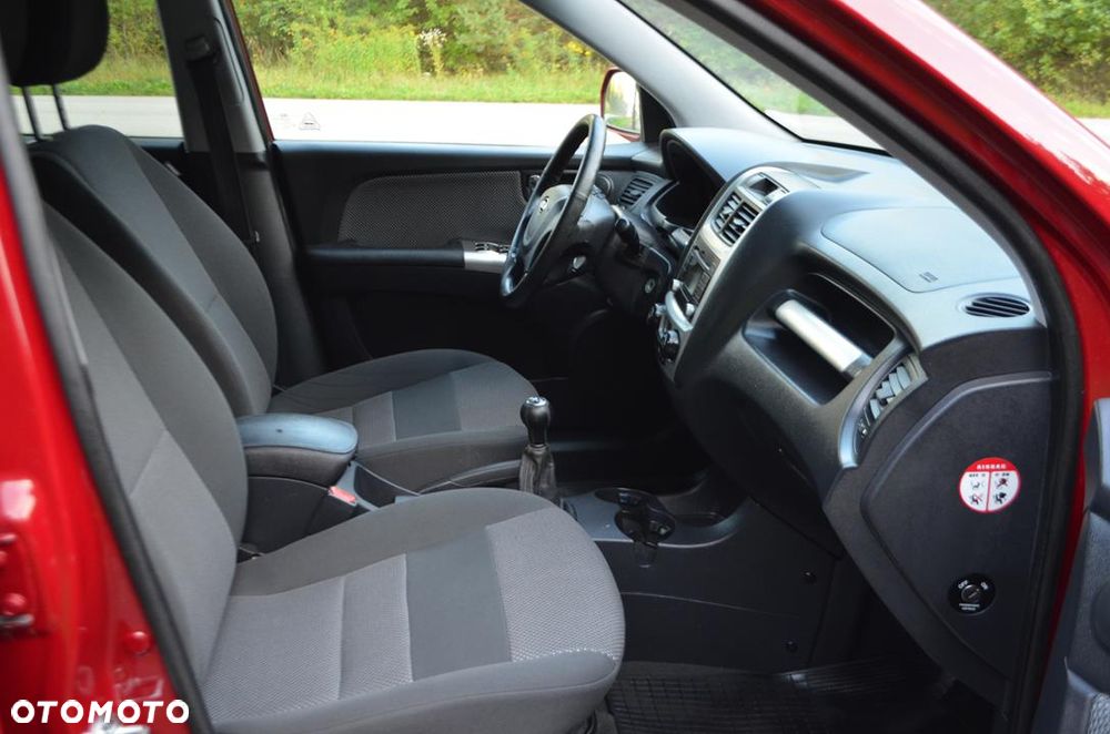 Kia Sportage 2.0 4WD Champ - 32