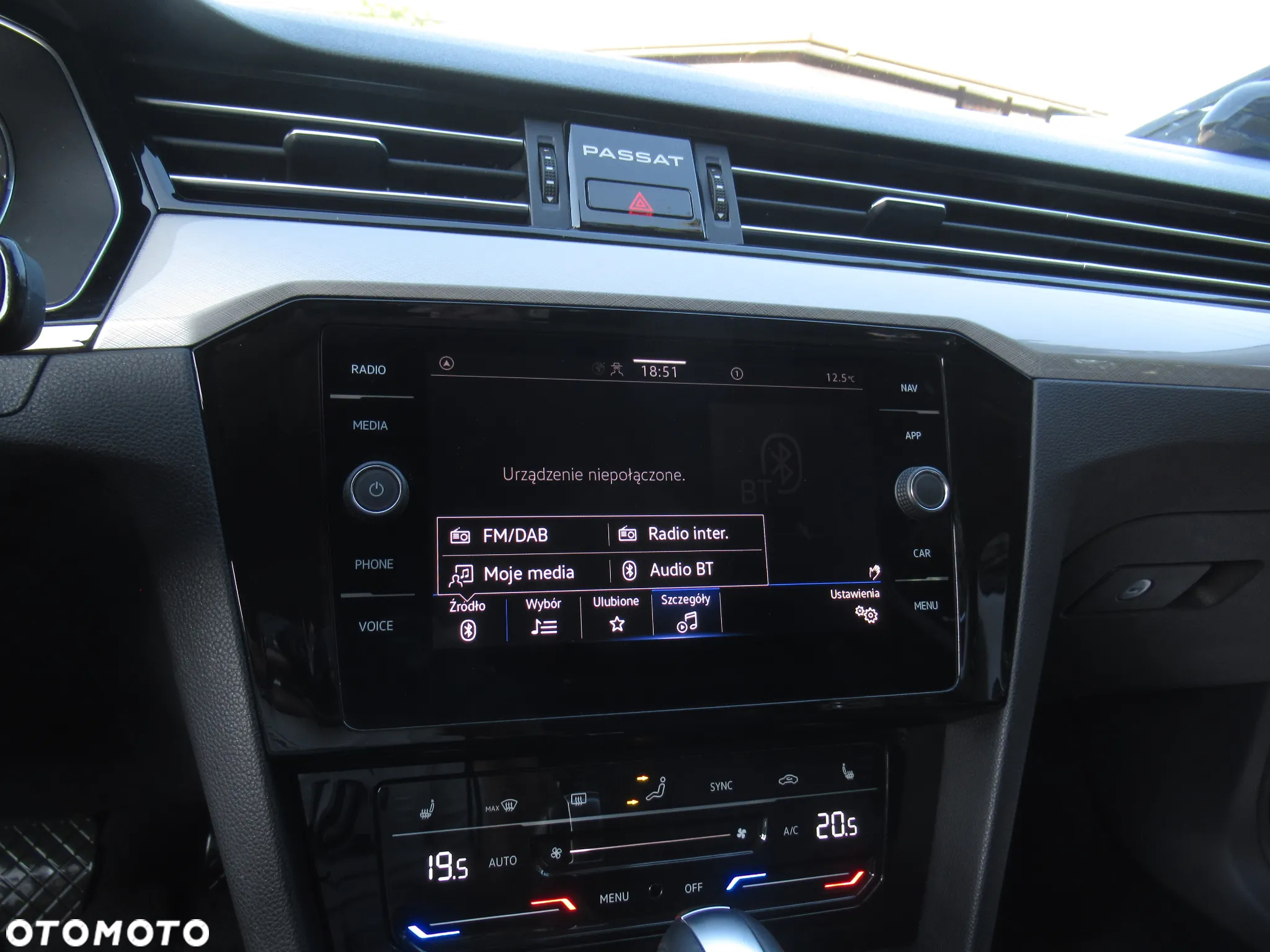 Volkswagen Passat 2.0 TSI Business DSG - 36