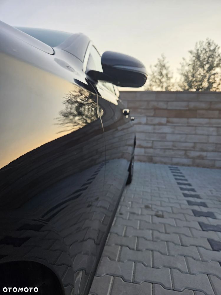 Mercedes-Benz Klasa E 200 9G-TRONIC - 8