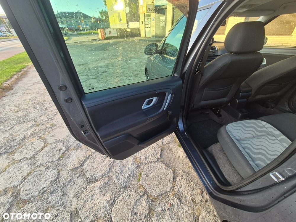 Skoda Roomster 1.6 16V Comfort PLUS EDITION - 13
