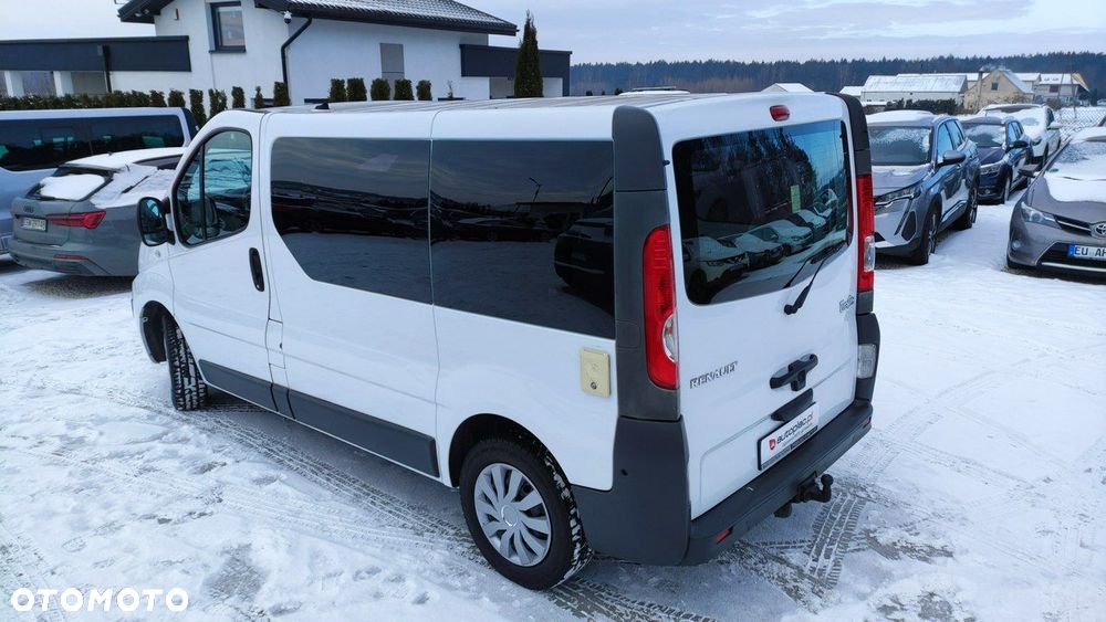 Renault Trafic - 13