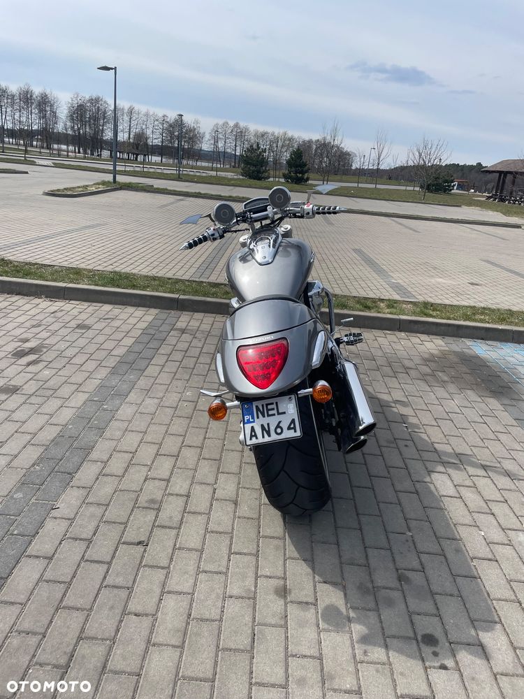 Suzuki Boulevard - 7