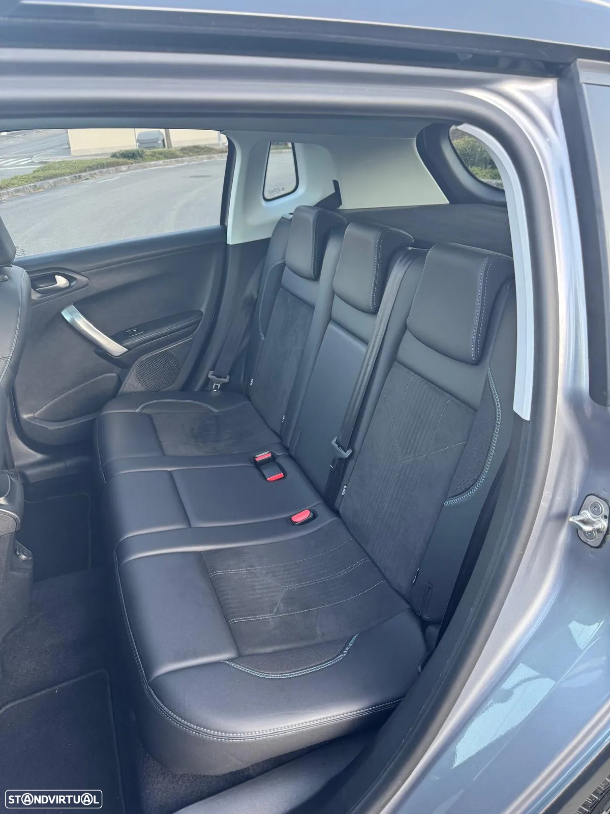 Peugeot 2008 PureTech 110 Stop&Start EAT6 Crossway - 13