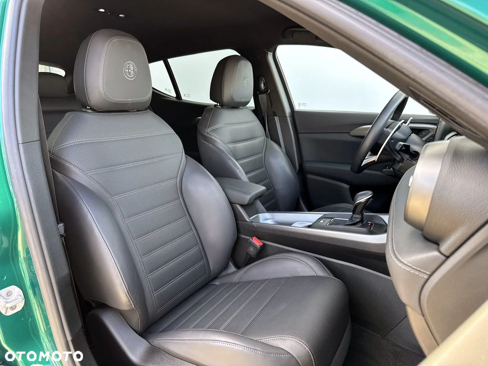 Alfa Romeo Tonale 1.5 T4 GSE mHEV Veloce DCT - 13