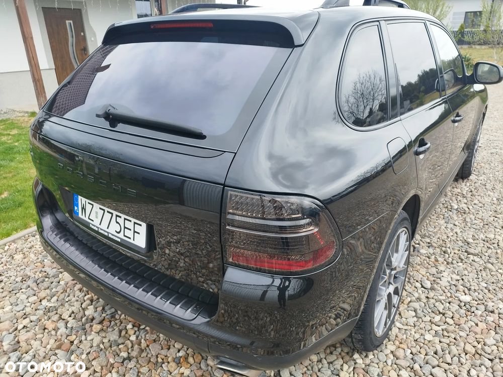 Porsche Cayenne - 7