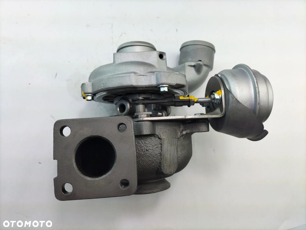 Turbosprężarka Turbo Alfa Romeo 147 1.9 JTD 150 KM 777250-5001S 777250-0002 777250-5002S 777250-2 55214063 71792879 55200925 - 2