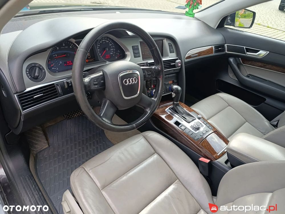Audi A6 Allroad - 12