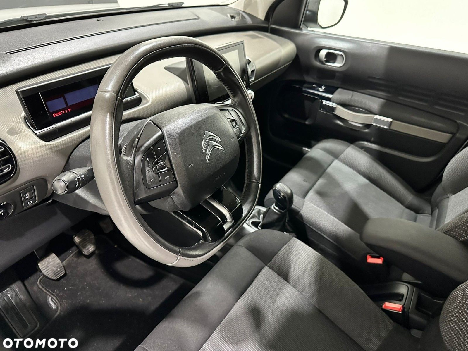 Citroën C4 Cactus - 14