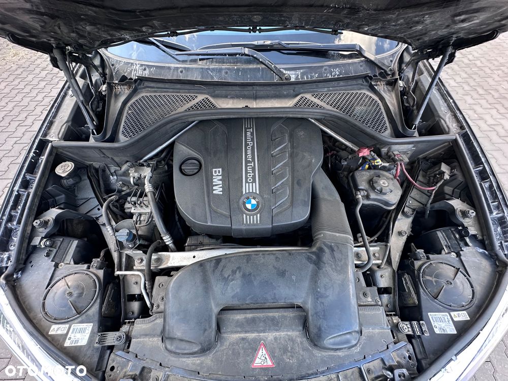BMW X5 xDrive25d - 23