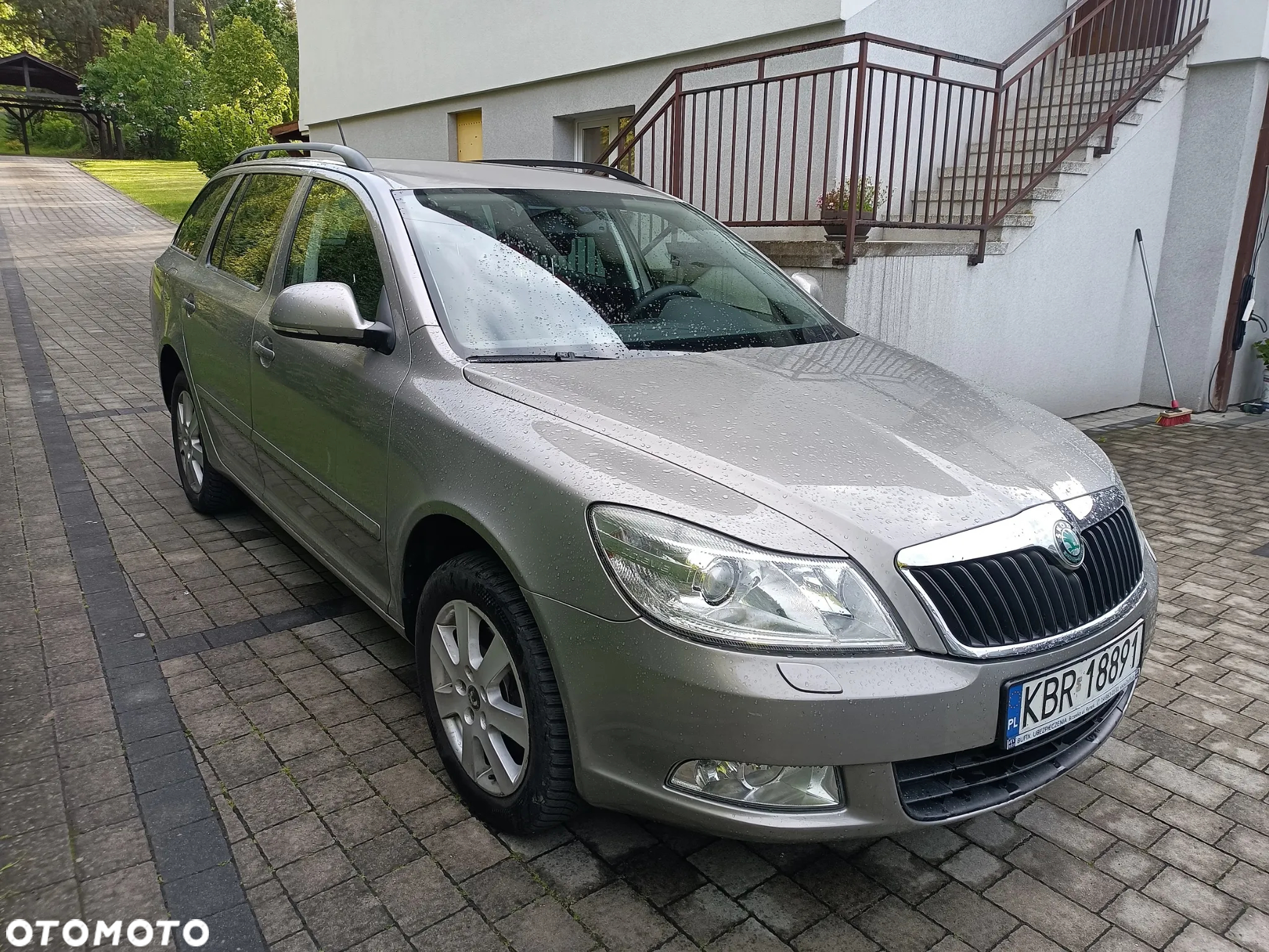 Skoda Octavia 2.0 TDI DPF 4x4 Ambition - 2
