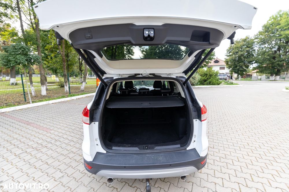 Ford Kuga 2.0 TDCi 4x4 Aut. Titanium - 20