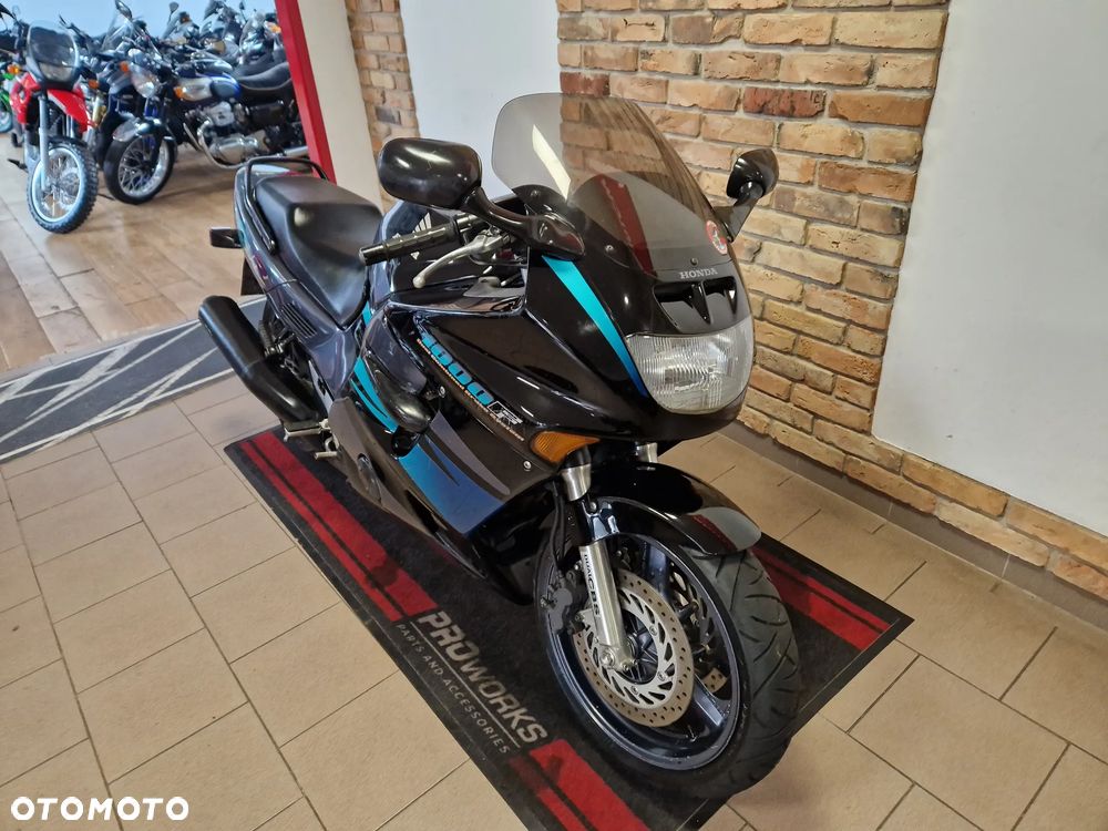 Honda CBR - 2