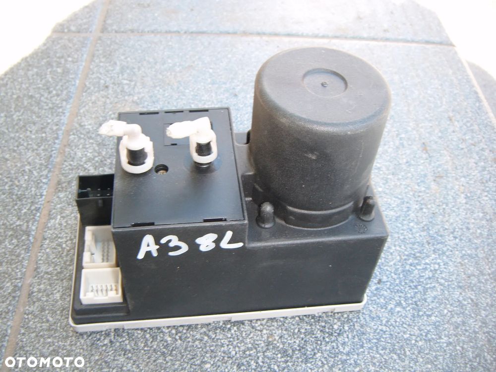 audi a3 8l pompka centralnego zamka  8l0862257d - 1