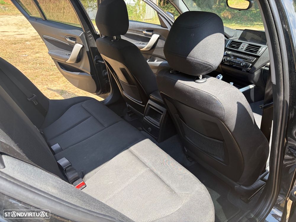 BMW 116 d Aut. Advantage - 11