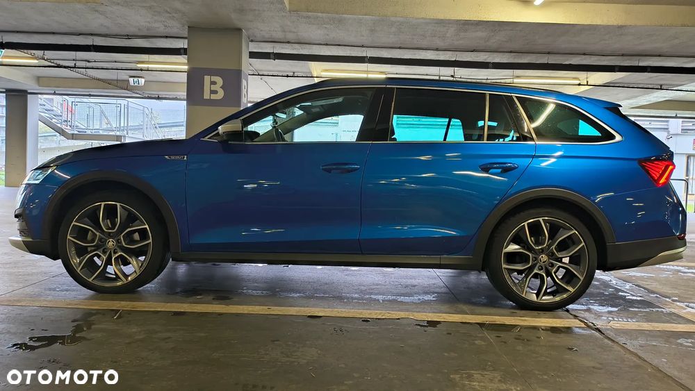 Skoda Octavia 2.0 TSI 4x4 Scout DSG - 1