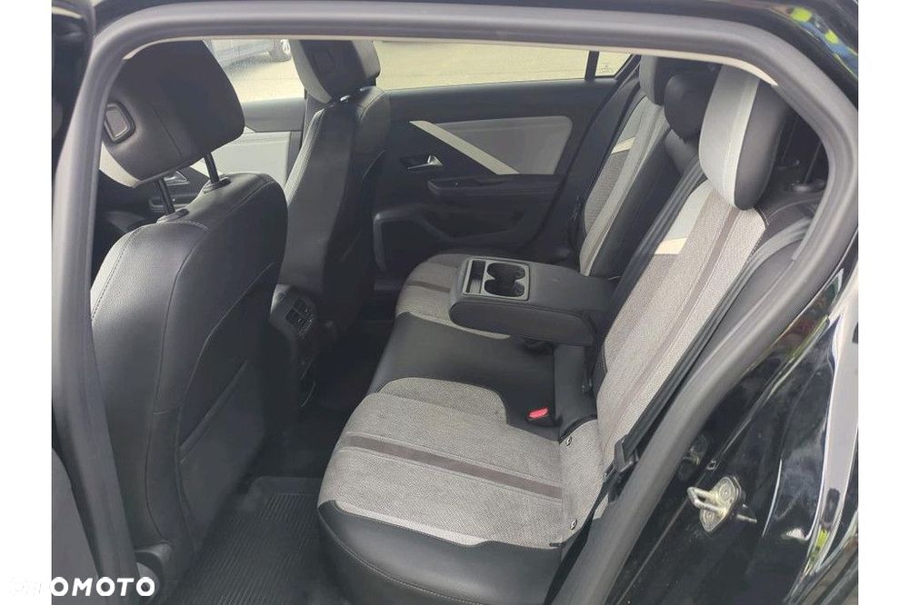 Opel Astra - 8