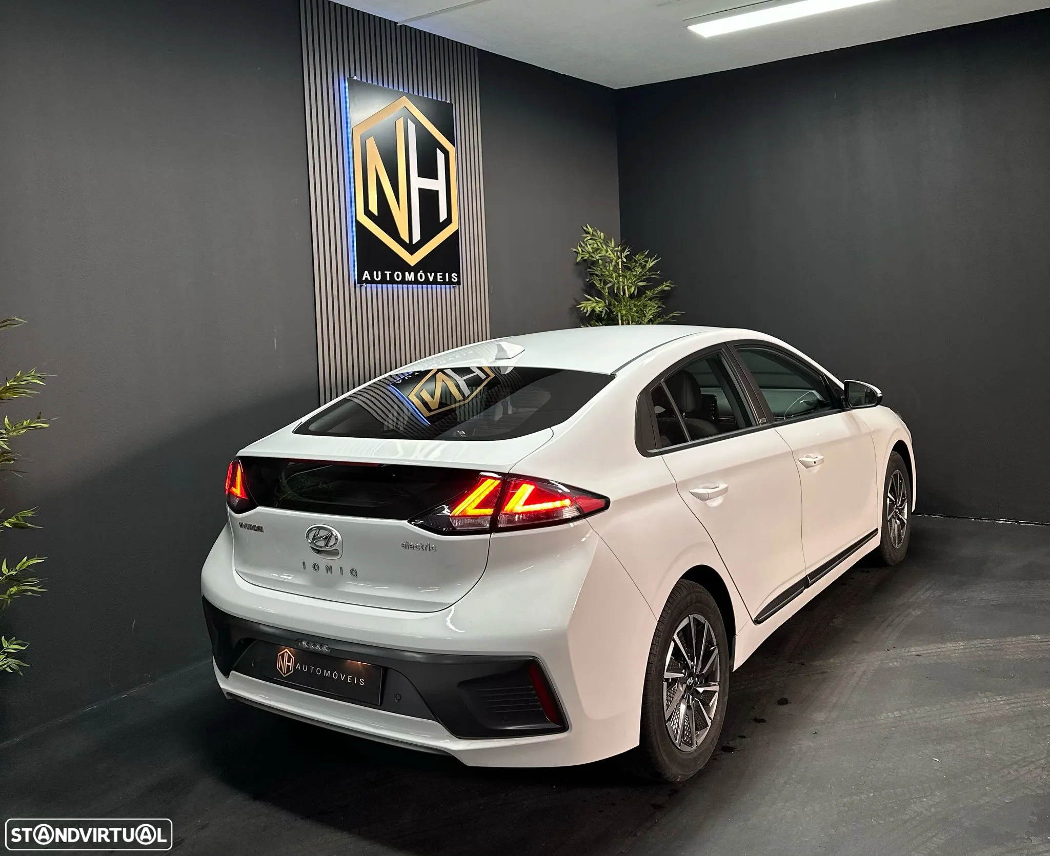 Hyundai Ioniq EV 38kWh - 4