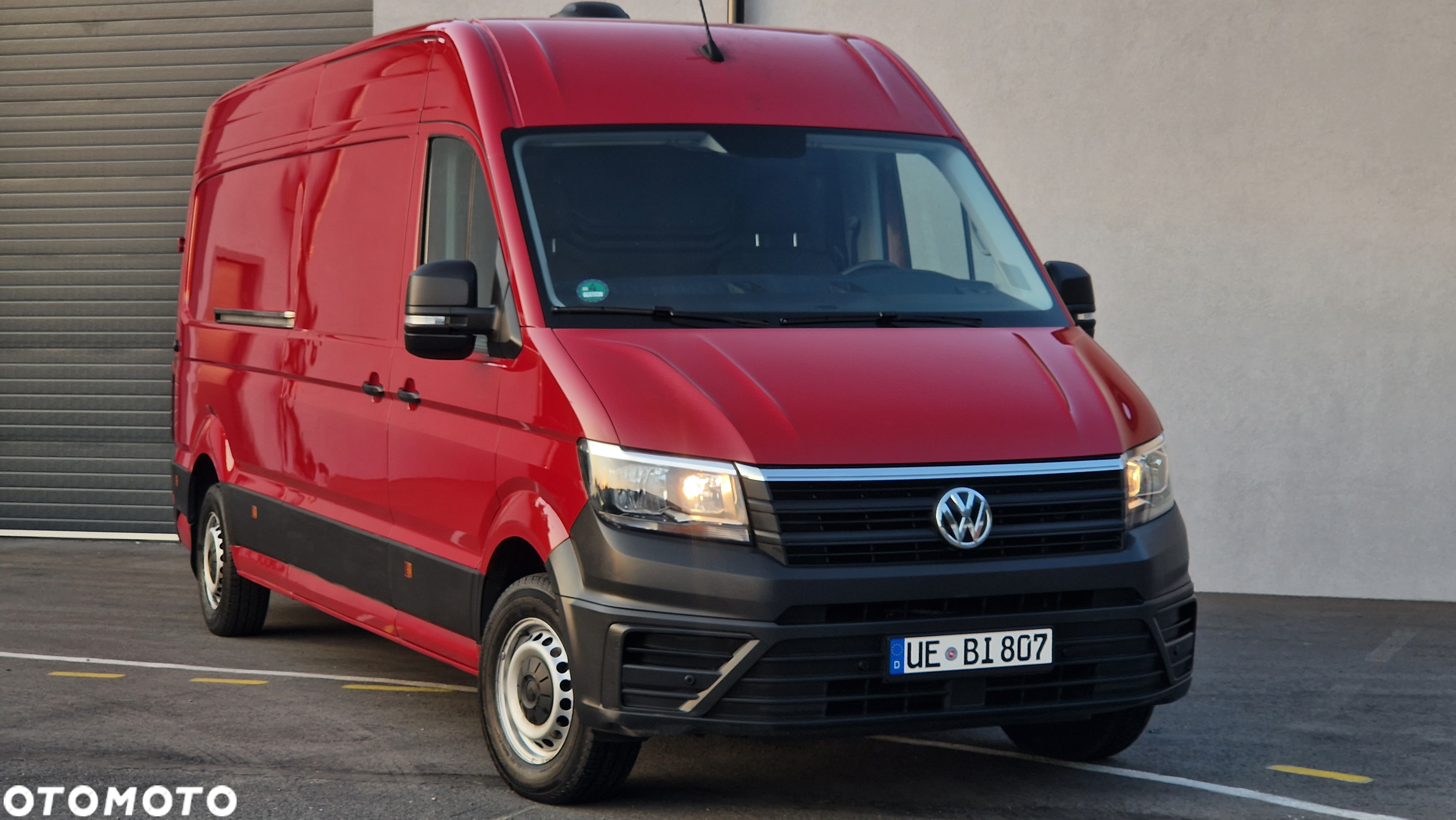 Volkswagen CRAFTER MAXI 2.0 DO PRZEWOZU KWIATÓW PODJAZD OCIEPLONA PAKA KLIMA NOWE OPONY - 2