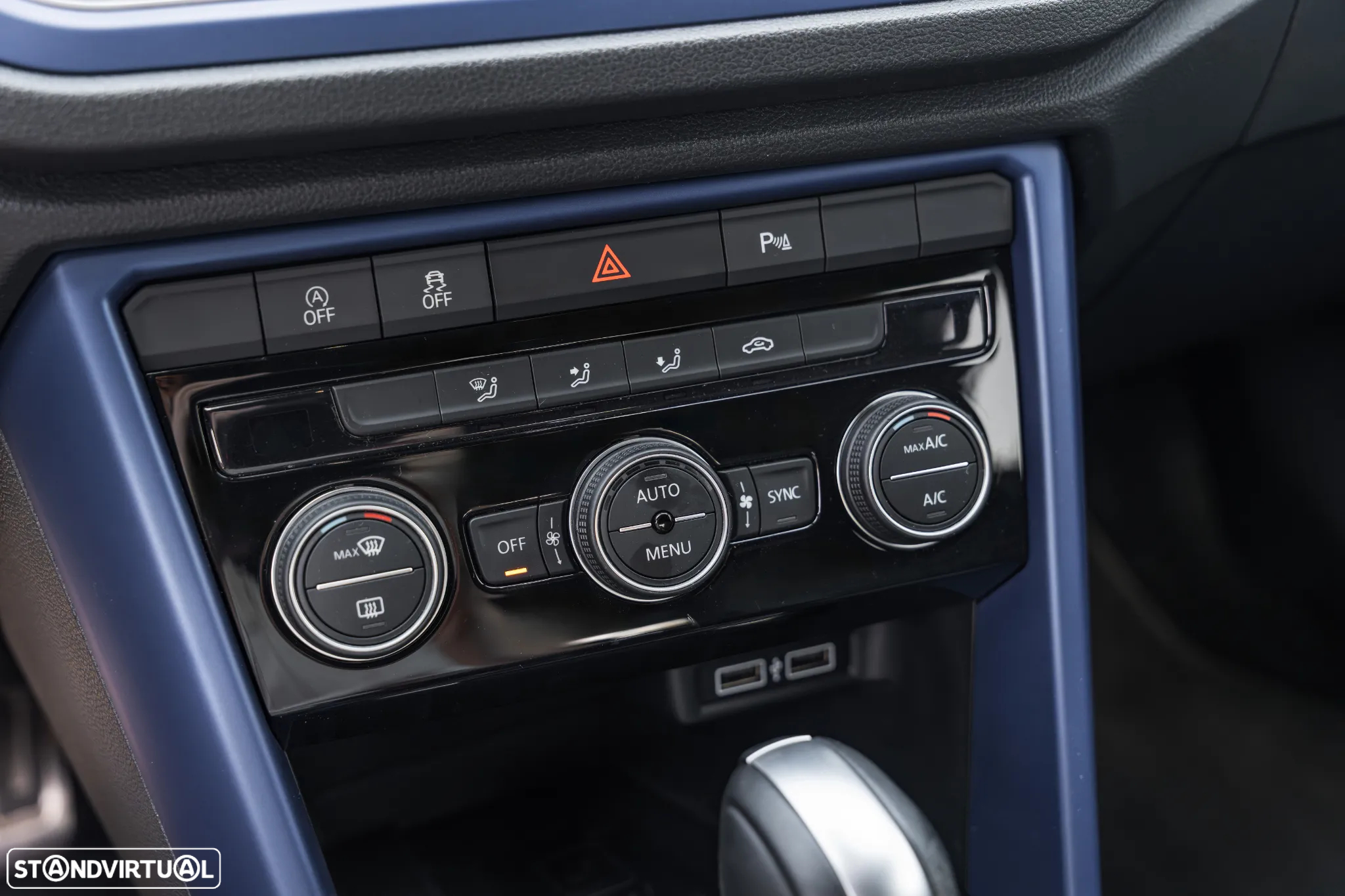 VW T-Roc 2.0 TSI 4M R DSG - 19