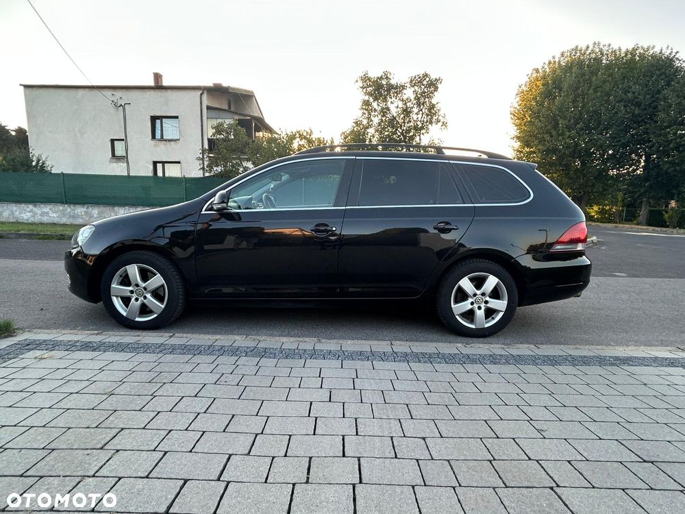 Volkswagen Golf 2.0 TDI DPF MATCH - 2