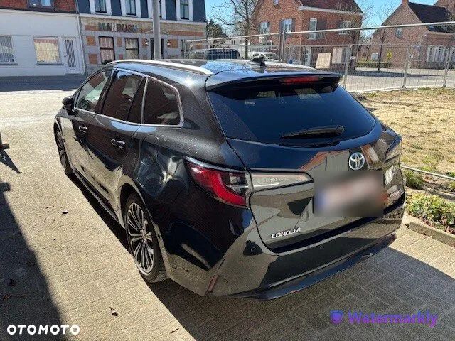 Toyota Corolla - 3