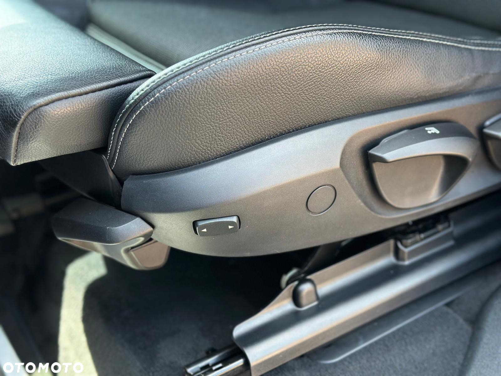 BMW X3 xDrive20d - 22
