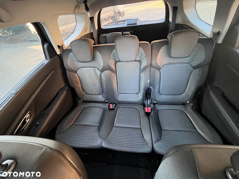 Renault Scenic - 11