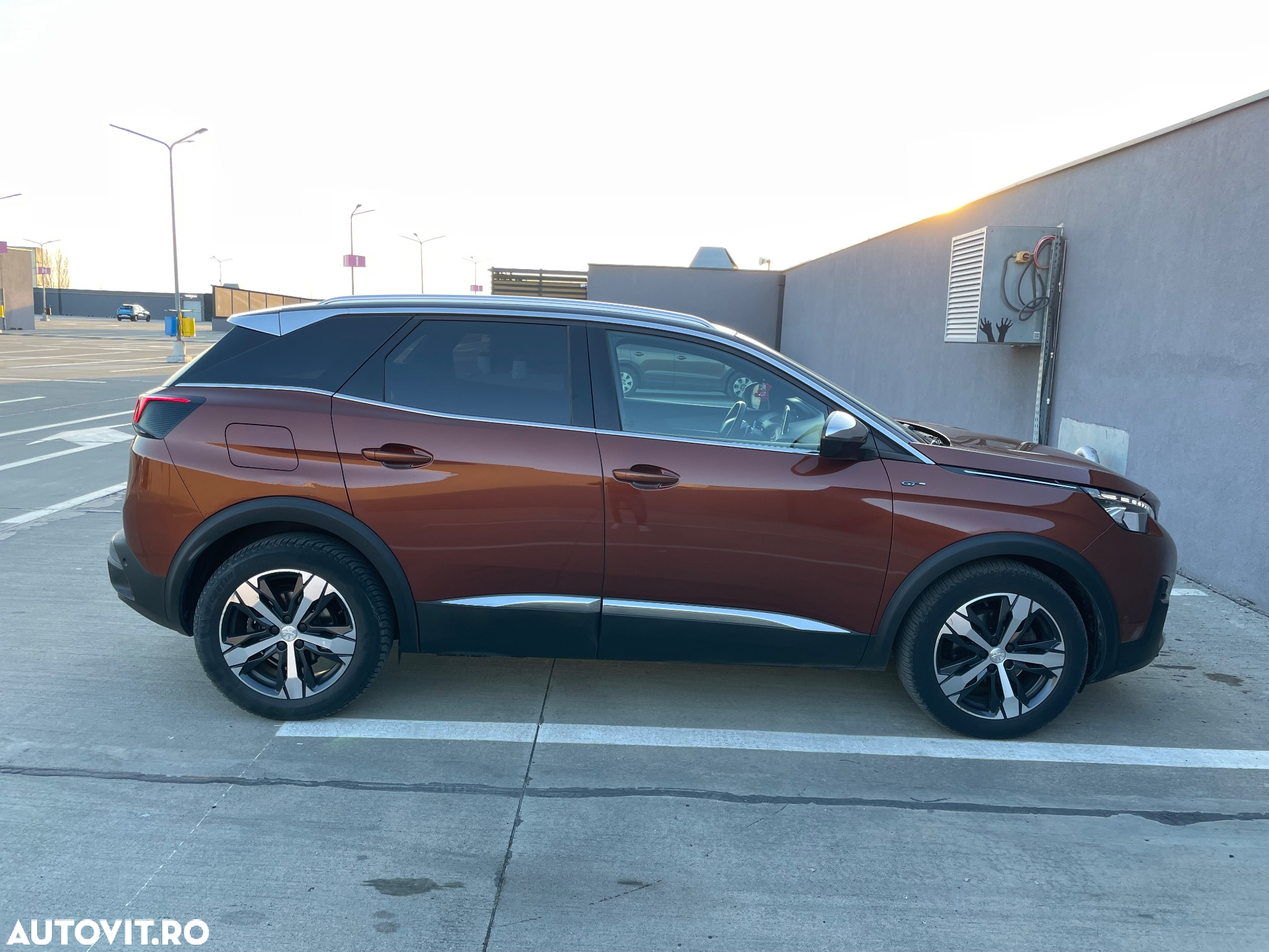 Peugeot 3008 2.0 BlueHDI S&S EAT8 GT - 4
