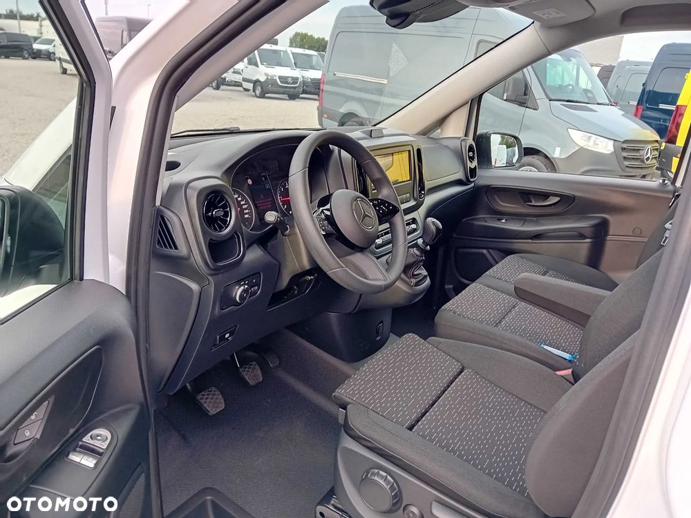 Mercedes-Benz Vito Furgon - 7