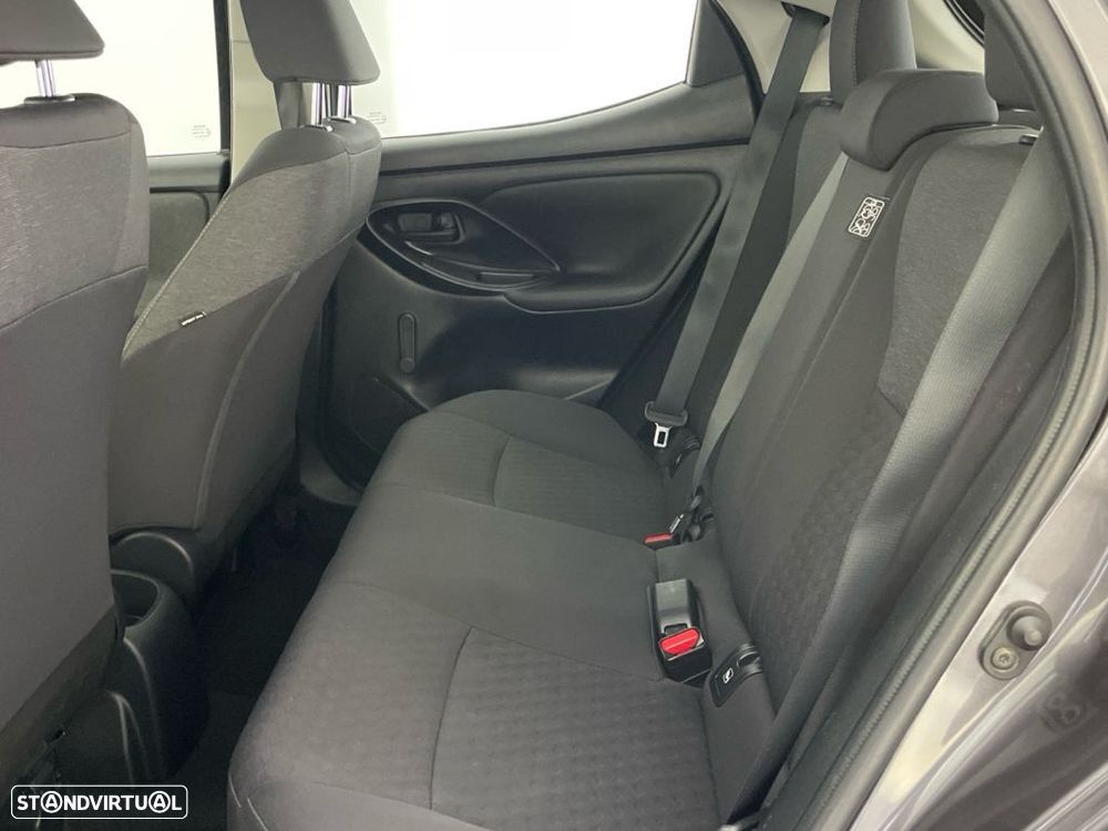 Toyota Yaris 1.0 VVT-i Comfort Plus - 12