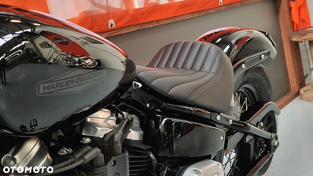 Harley-Davidson Softail Standard - 24