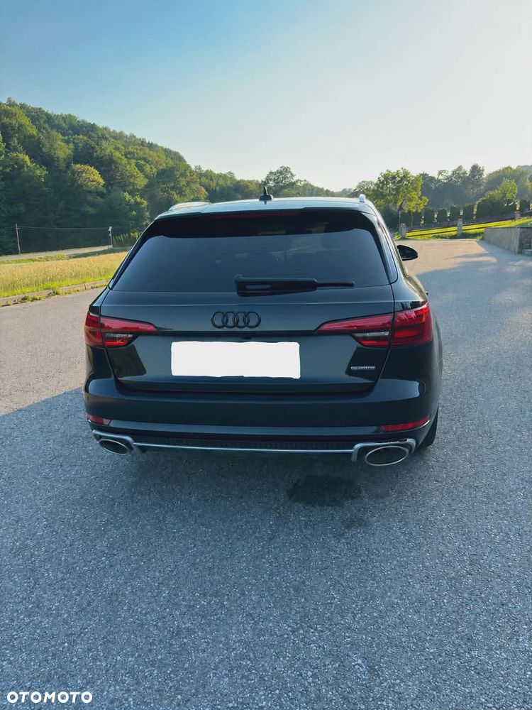 Audi A4 Avant - 2