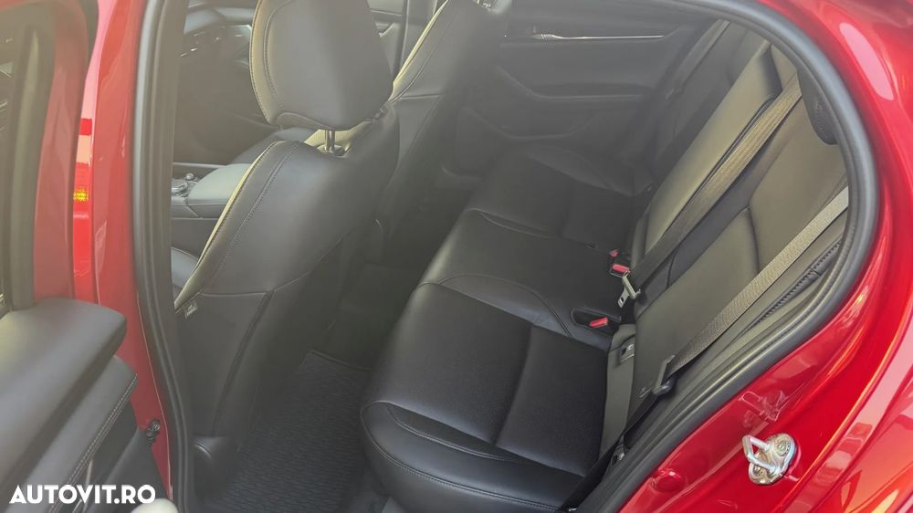 Mazda 3 - 12