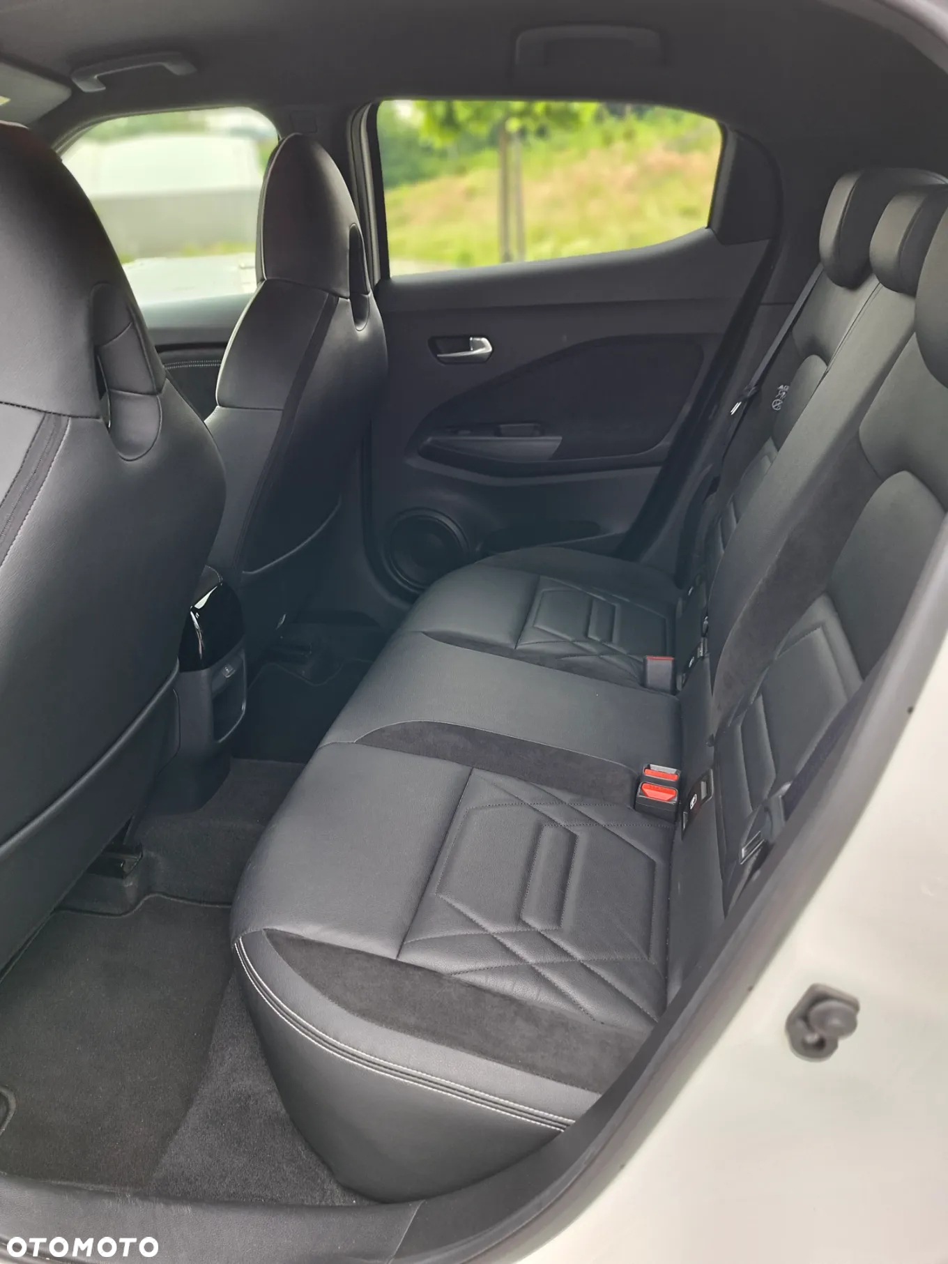 Nissan Juke 1.0 DIG-T N-Design DCT - 21