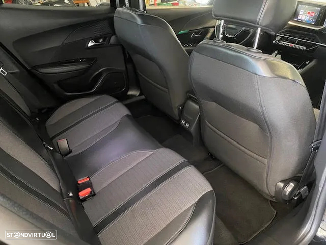 Peugeot 2008 1.5 BlueHDi Allure Pack - 10