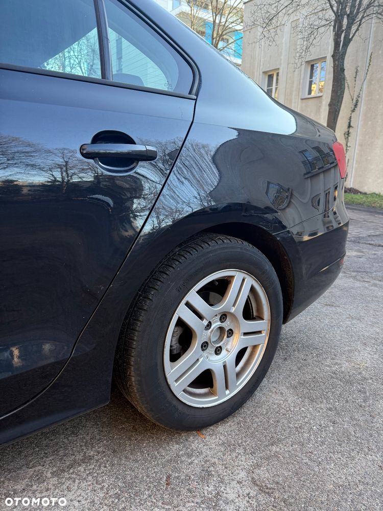 Volkswagen Jetta 1.2 TSI Comfortline CityLine - 8