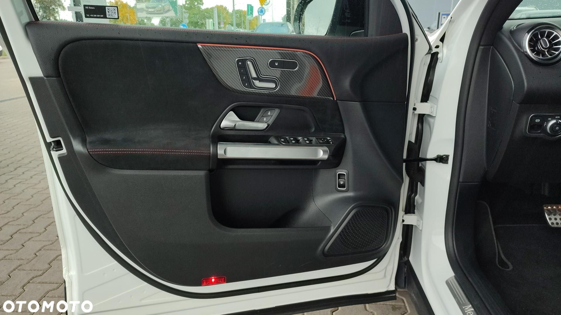 Mercedes-Benz GLB - 15