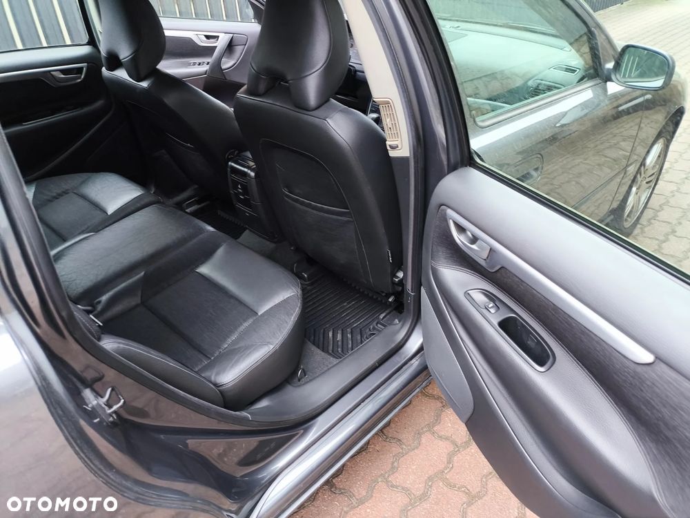 Volvo V70 - 15