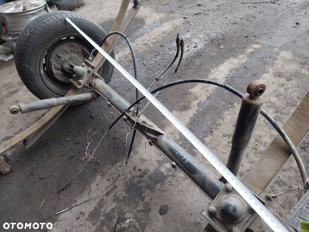 OŚ BELKA ZAWIESZENIA TYŁ + RESORY + KOŁA NA PRZYCZEPKĘ SEAT INCA I - 3