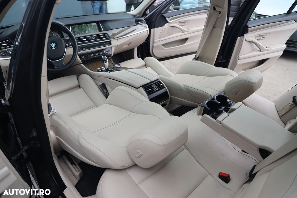BMW Seria 5 525d Aut. - 7
