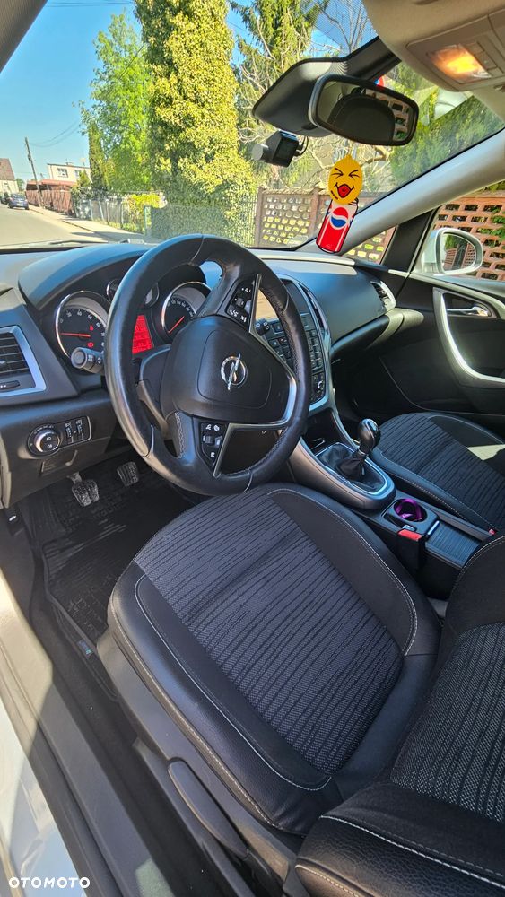 Opel Astra 1.4 T Energy EU6 - 11