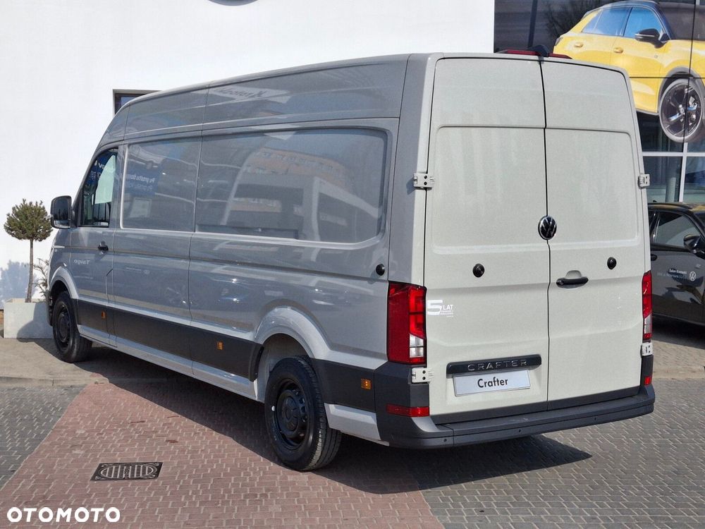 Volkswagen Crafter - 11