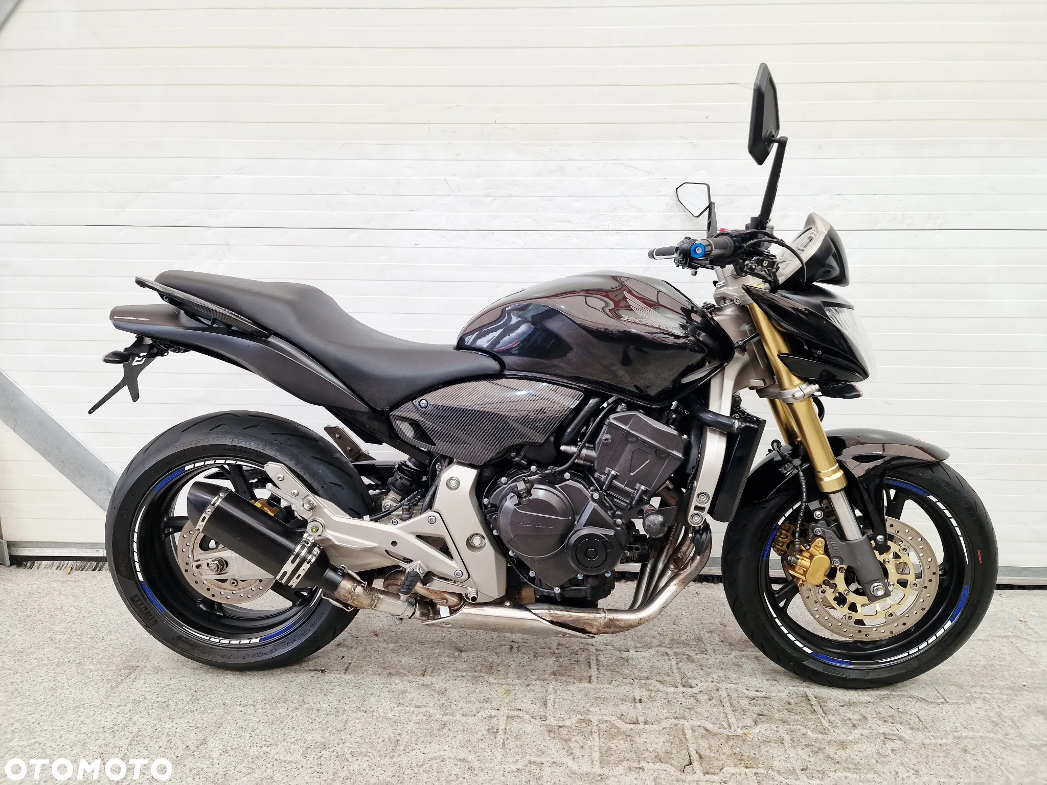 Honda Hornet - 4