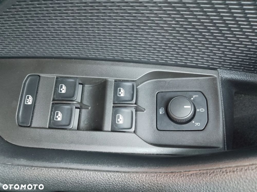 Skoda Octavia 1.5 TSI e-Tec Ambition DSG - 25